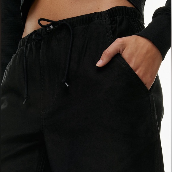 Aritzia TNA New Cache Cargo Pant size Large ✨ - Picture 8 of 15